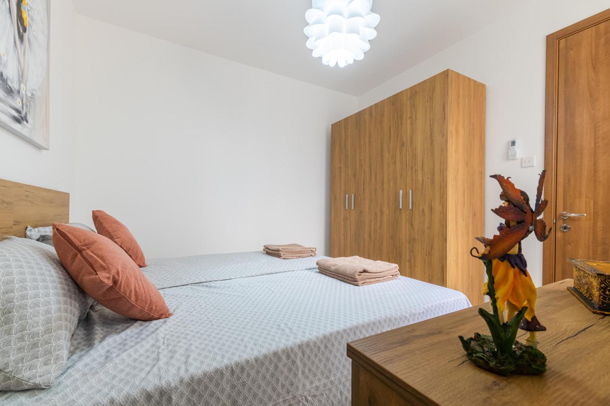 סיינט פול ביי Brand New Apartment 3Bdr 2 Bth H7 מראה חיצוני תמונה